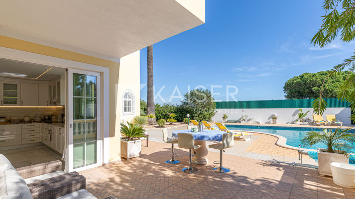 Image No.9-Villa de 8 chambres à vendre à Albufeira