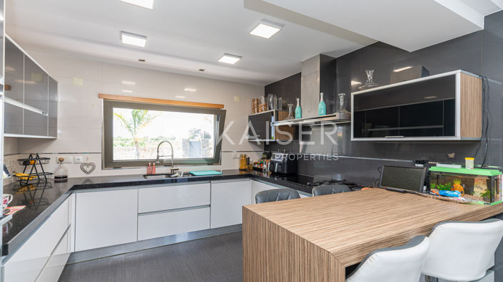 Image No.19-4 Bed Villa for sale