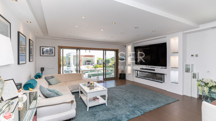 Image No.10-4 Bed Villa for sale