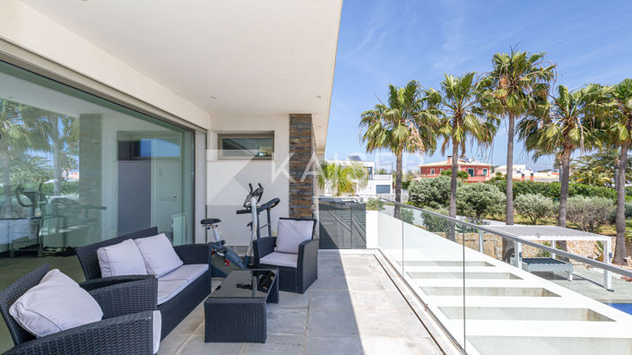 Image No.23-4 Bed Villa for sale