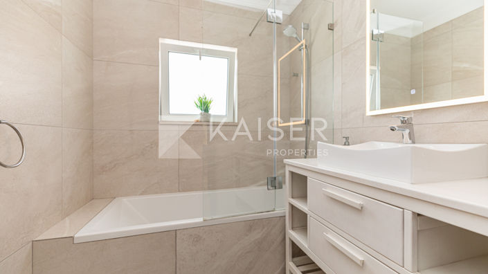 Image No.12-Villa de 4 chambres à vendre à Albufeira