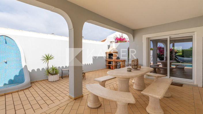 Image No.22-Villa de 4 chambres à vendre à Albufeira