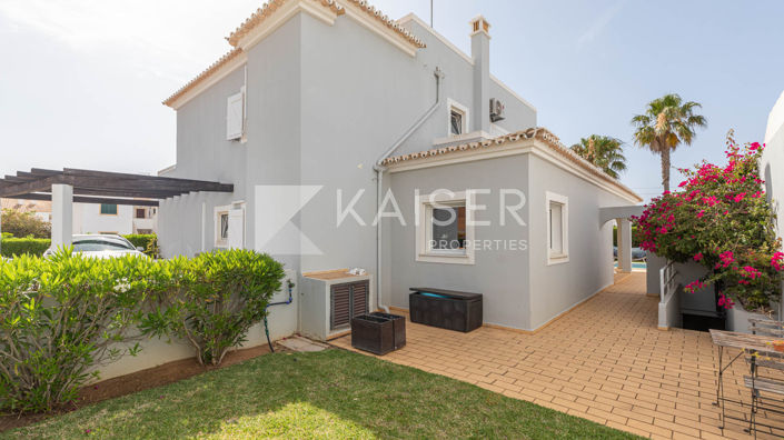 Image No.4-Villa de 4 chambres à vendre à Albufeira