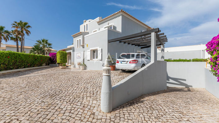 Image No.5-Villa de 4 chambres à vendre à Albufeira