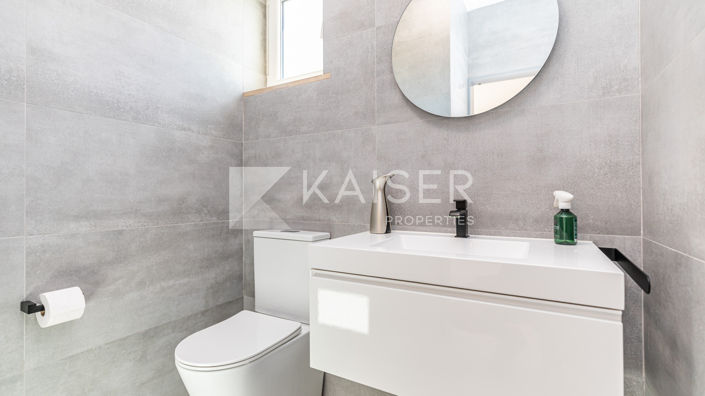 Image No.15-3 Bed Villa for sale