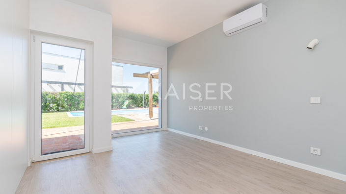 Image No.16-3 Bed Villa for sale