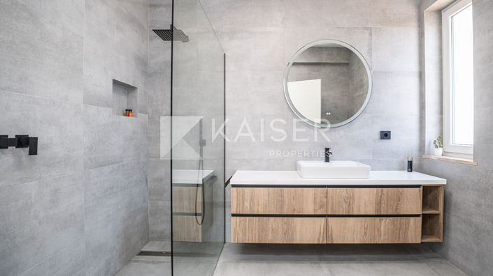 Image No.4-3 Bed Villa for sale