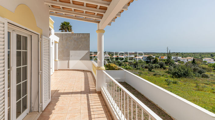 Image No.18-5 Bed Villa for sale