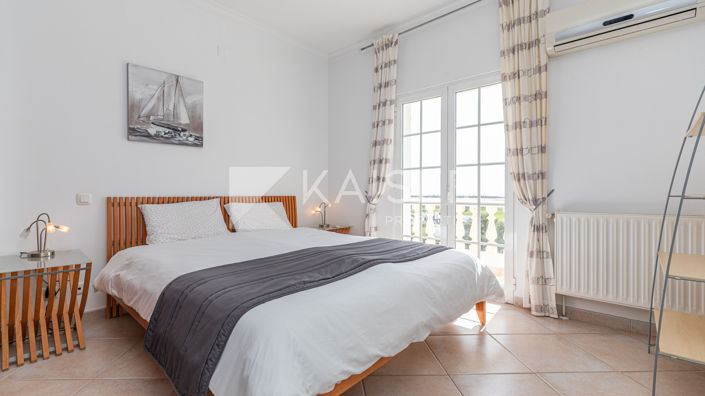 Image No.27-5 Bed Villa for sale