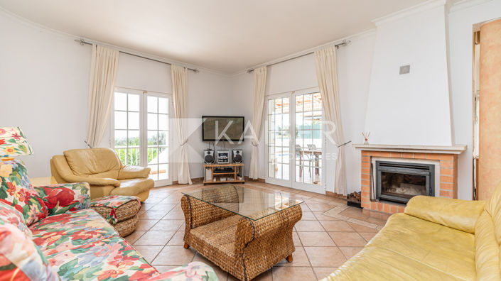 Image No.3-5 Bed Villa for sale