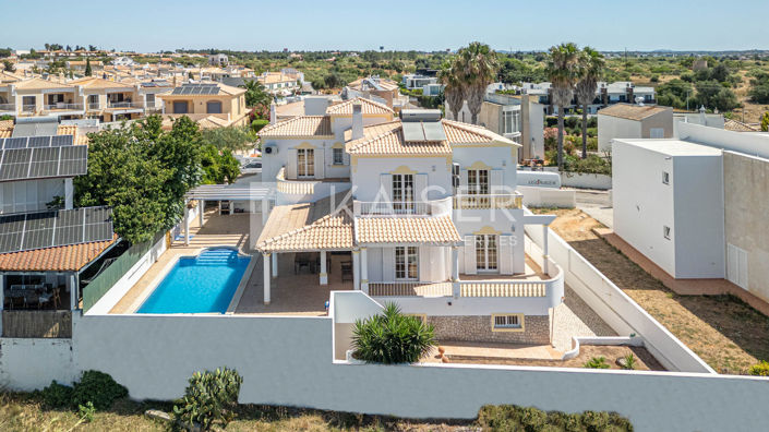 Image No.7-5 Bed Villa for sale