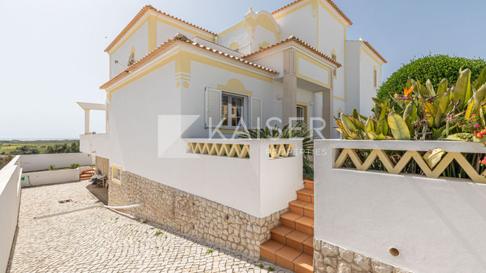 Image No.9-5 Bed Villa for sale