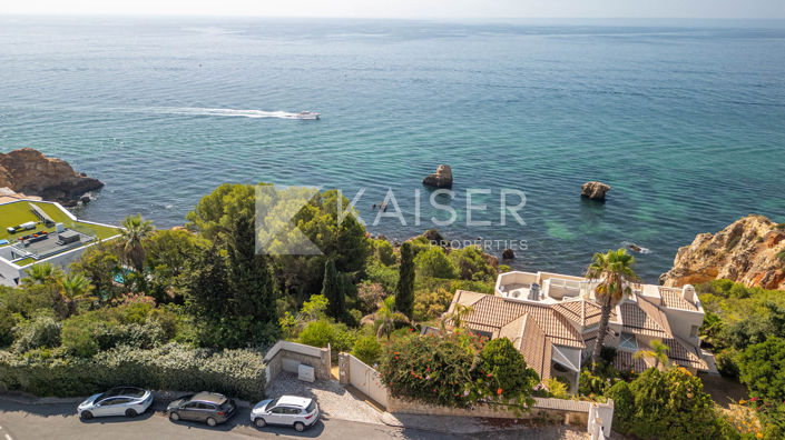 Image No.1-4 Bed Villa for sale