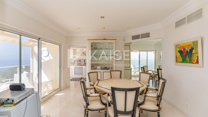 Image No.15-4 Bed Villa for sale