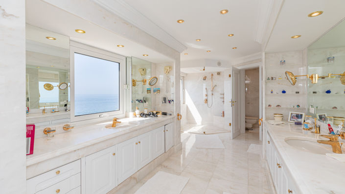 Image No.30-4 Bed Villa for sale