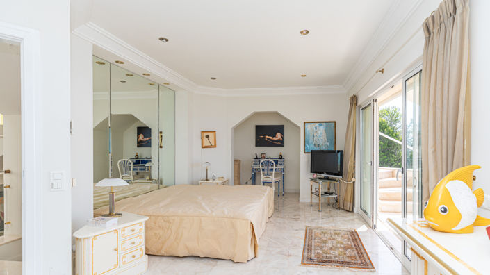 Image No.30-4 Bed Villa for sale