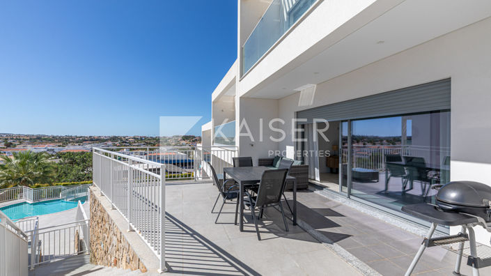 Image No.10-3 Bed Townhouse for sale