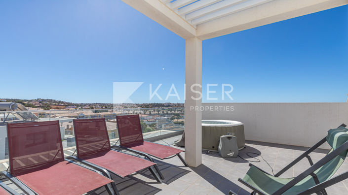 Image No.25-3 Bed Townhouse for sale