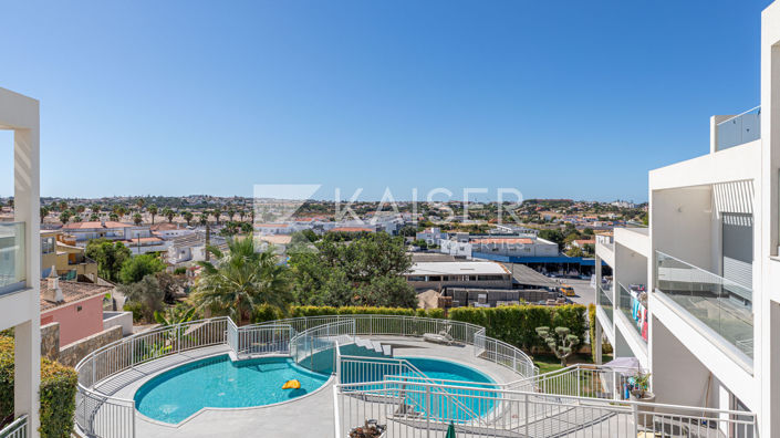 Image No.8-3 Bed Townhouse for sale