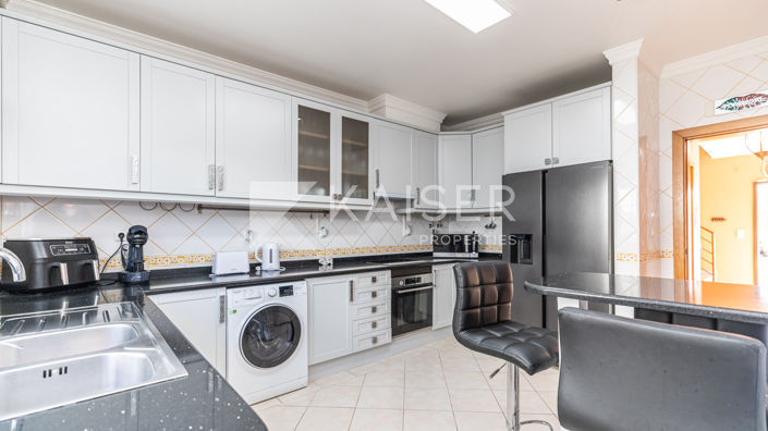 Image No.9-4 Bed Villa for sale