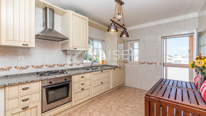 Image No.10-4 Bed Villa for sale