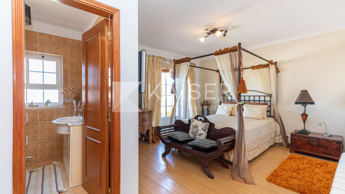 Image No.12-4 Bed Villa for sale