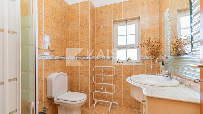 Image No.14-4 Bed Villa for sale