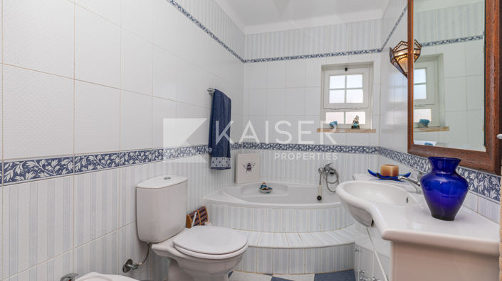 Image No.16-4 Bed Villa for sale