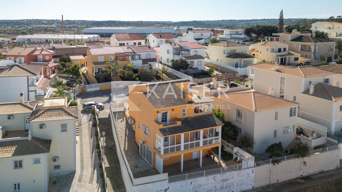 Image No.4-4 Bed Villa for sale