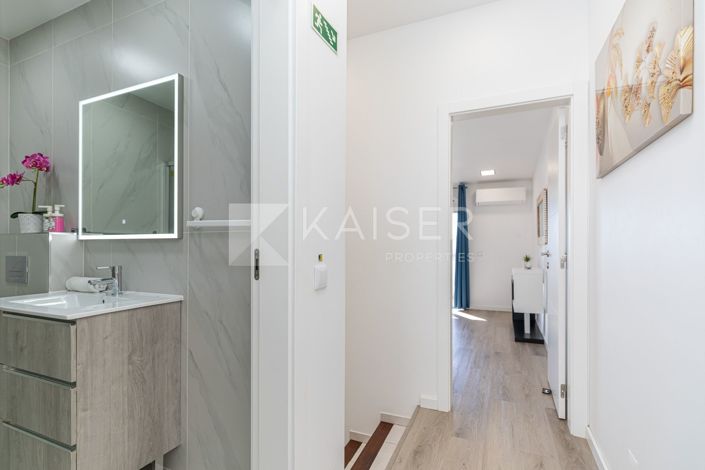 Image No.19-Apartment for sale