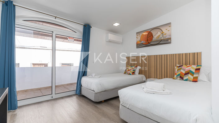 Image No.21-4 Bed Townhouse for sale