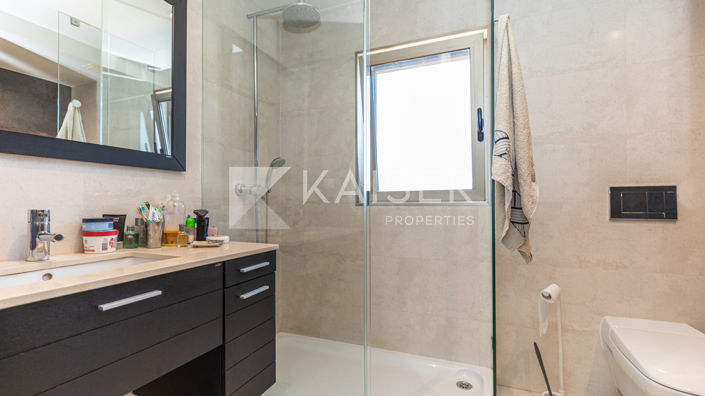 Image No.24-5 Bed Villa for sale