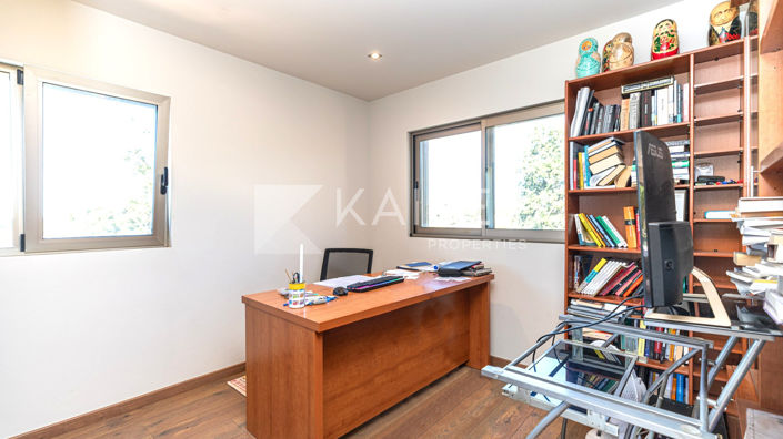 Image No.25-5 Bed Villa for sale