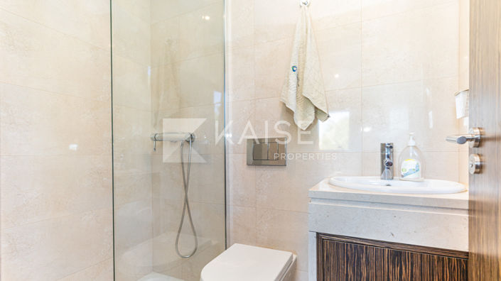 Image No.26-5 Bed Villa for sale