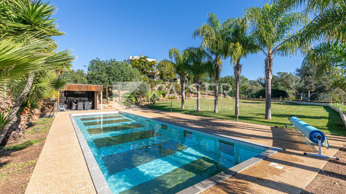 Image No.3-5 Bed Villa for sale