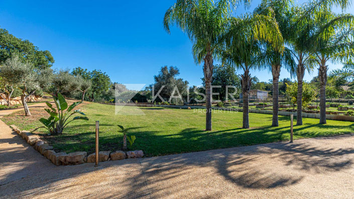 Image No.32-5 Bed Villa for sale