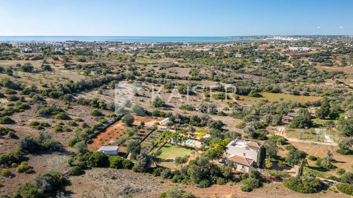 Image No.36-5 Bed Villa for sale