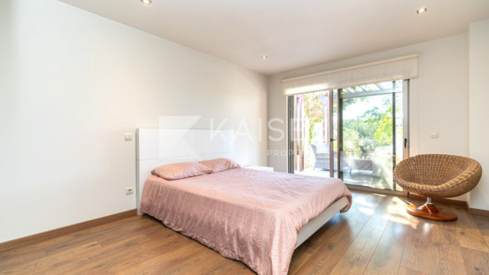 Image No.5-5 Bed Villa for sale