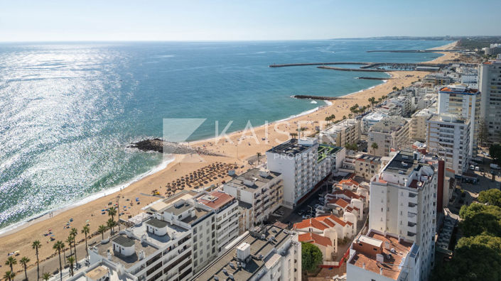 Image No.9-3 Bed Apartment for sale