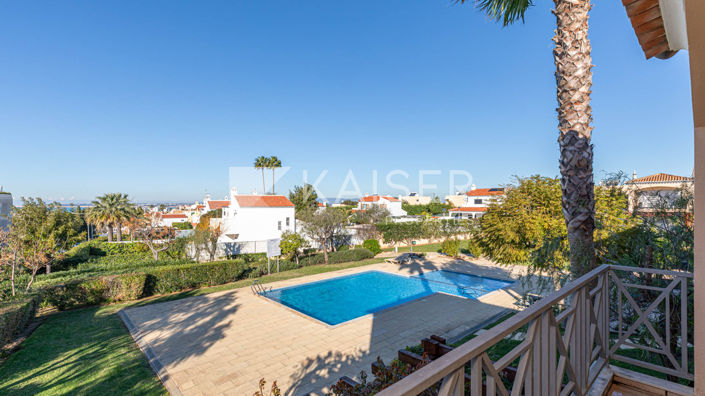 Image No.21-2 Bed Townhouse for sale