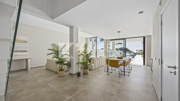 Image No.13-5 Bed Villa for sale