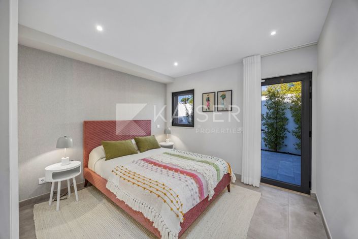 Image No.22-5 Bed Villa for sale