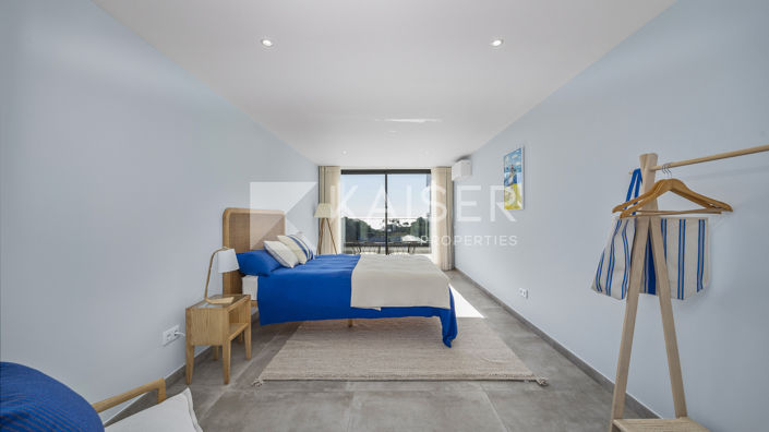 Image No.36-5 Bed Villa for sale