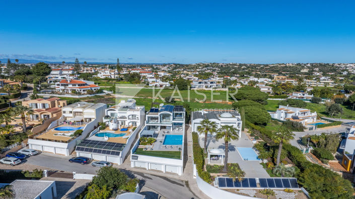 Image No.43-5 Bed Villa for sale