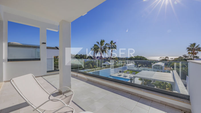 Image No.5-5 Bed Villa for sale