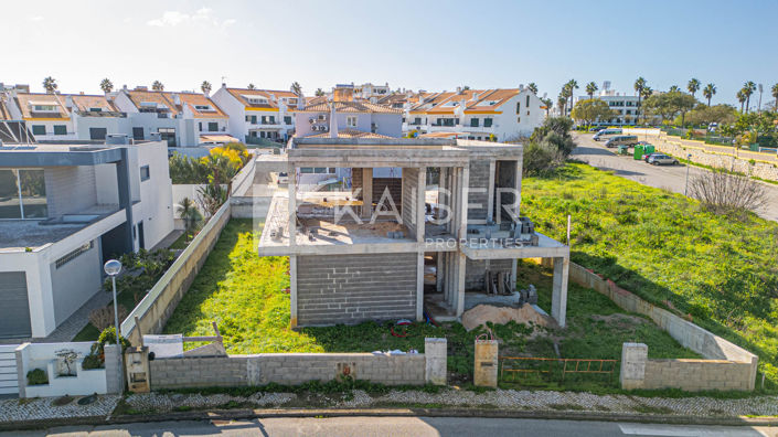 Image No.9-4 Bed Villa for sale