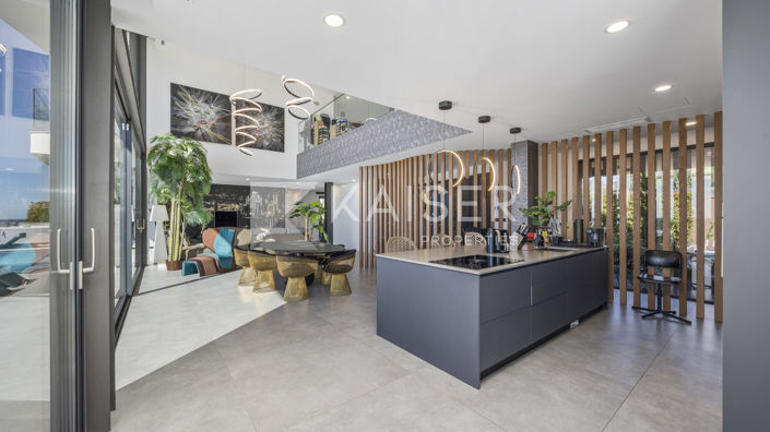 Image No.12-Villa de 4 chambres à vendre à Albufeira