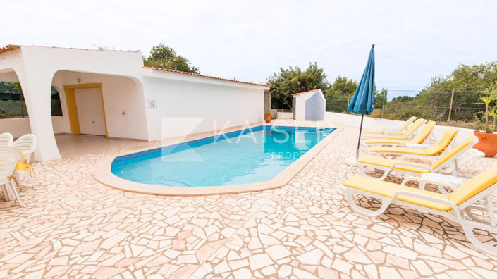 Image No.18-3 Bed Villa for sale