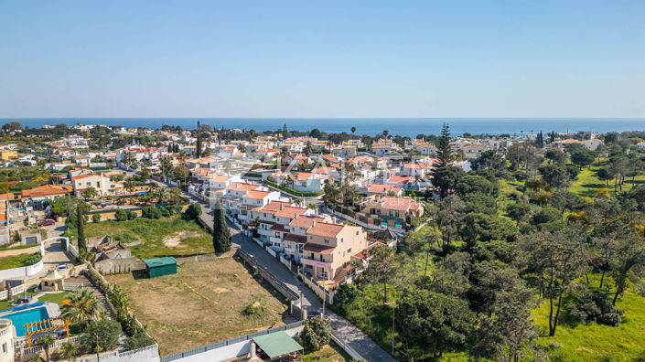 Image No.2-Maison de ville de 3 chambres à vendre à Albufeira