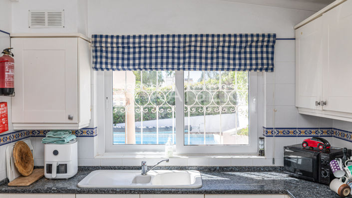 Image No.11-4 Bed Villa for sale